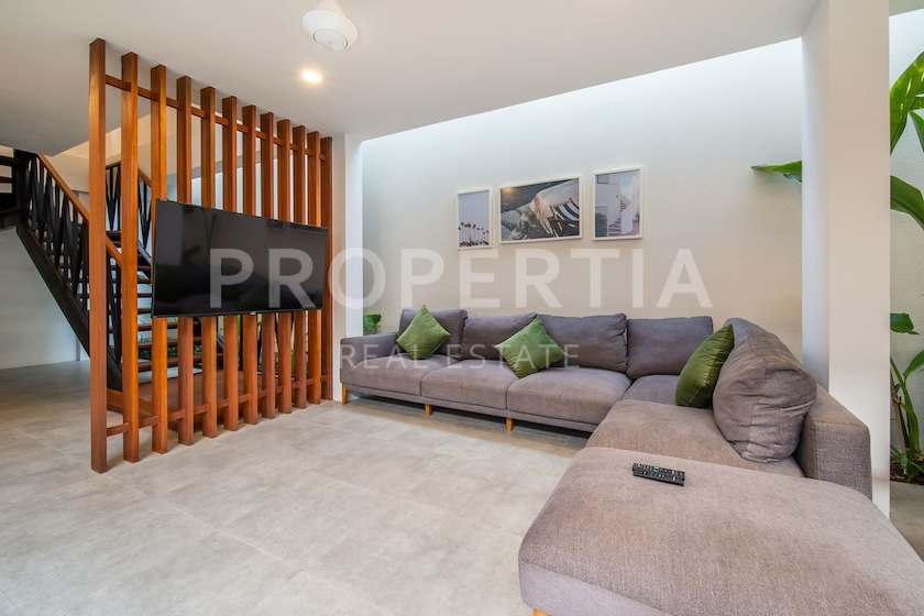 Contemporary Tropical Villa In Berawa. Villas in Bali for Sale: Вилла в Берава (Чангу), Балиан за 467 тыс. USD. Leasehold. Главное фото