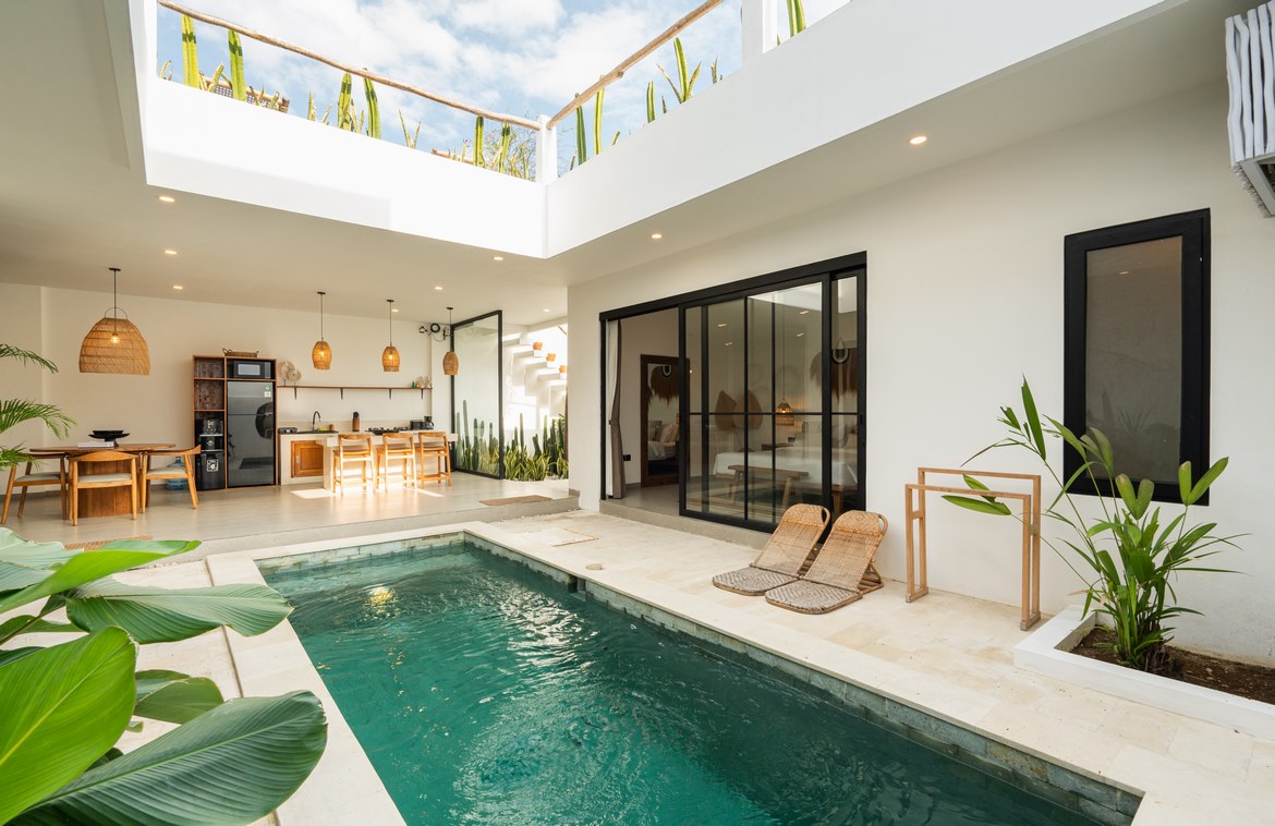 Charming new 2-bedroom villa in tranquil Tumbak Bayuh village. Villas in Bali for Sale: Вилла в Чангу, Балиан за 203 тыс. USD. Leasehold. Главное фото