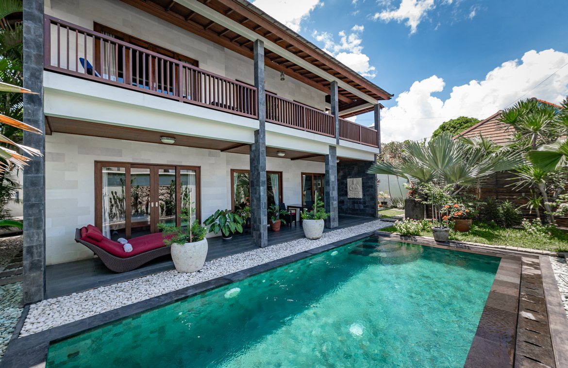 Two-bedroom villa only 350m from Berawa Beach. Villas in Bali for Sale: Вилла в Чангу, Балиан за 350 тыс. USD. Leasehold. Главное фото