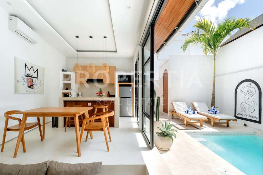 Amazing Tropical Villa Design In Pererenan. Villas in Bali for Sale: Вилла в Чангу, Балиан за 175 тыс. USD. Leasehold. Главное фото