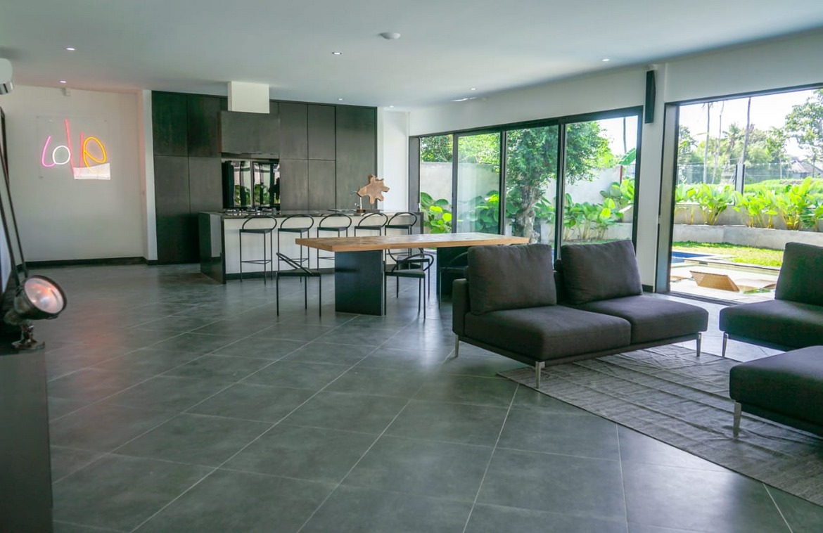 Captivating rice field view villa in Umalas. Villas in Bali for Sale: Вилла в Керобокан, Балиан за 350 тыс. USD. Leasehold. Главное фото