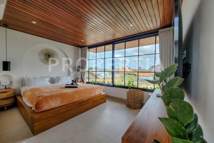 Contemporary Comfort In Kerobokan. Villas in Bali for Sale: Вилла в Керобокан, Балиан за 240 тыс. USD. Leasehold. Главное фото