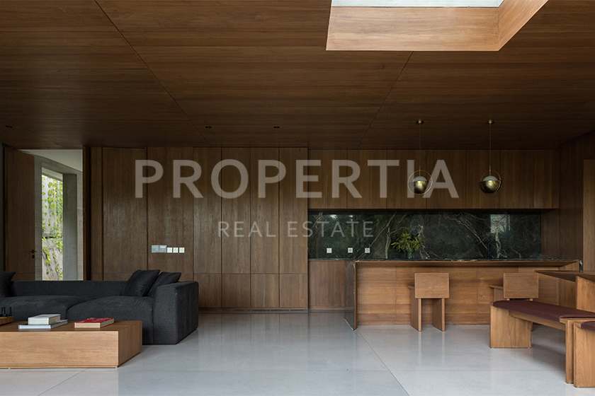 Exquisite Villa In Timeless Design In Tumbak Bayuh. Villas in Bali for Sale: Вилла в Tumbak Bayuh, Балиан за 1310 тыс. USD. Leasehold. Главное фото