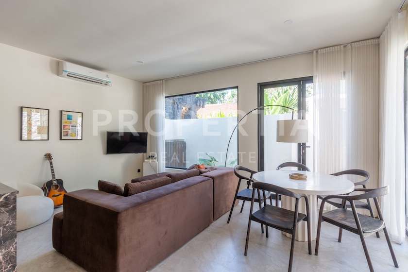 Cozy Villa Steps From Seseh Beach. Villas in Bali for Sale: Вилла в Сесех, Балиан за 182 тыс. USD. Leasehold. Главное фото