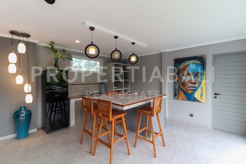 Beautiful Tropical Villa In Ungasan. Villas in Bali for Sale: Вилла в Унгасан, Балиан за 168 тыс. USD. Leasehold. Главное фото