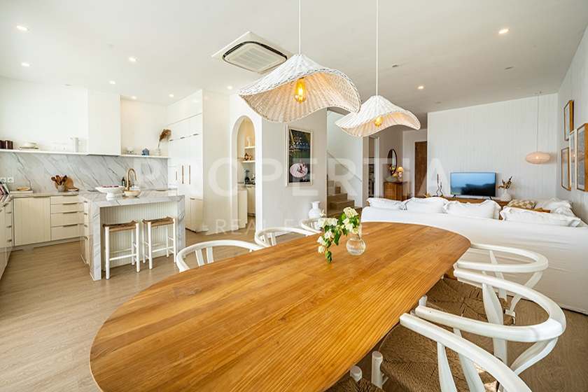 Stunning Villa With Panoramic Ocean Views. Villas in Bali for Sale: Вилла в Бингин, Балиан за 552 тыс. USD. Leasehold. Главное фото