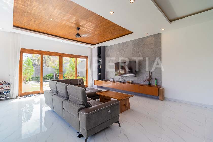 Stunning Modern Family Home In Uluwatu. Villas in Bali for Sale: Вилла в Улувату, Балиан за 521 тыс. USD. Freehold. Главное фото