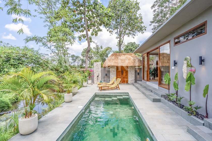 Beautiful Turnkey Villa With Stunning Views In Tumbak Bayuh. Villas in Bali for Sale: Вилла в Tumbak Bayuh, Балиан за 160 тыс. USD. Leasehold. Главное фото