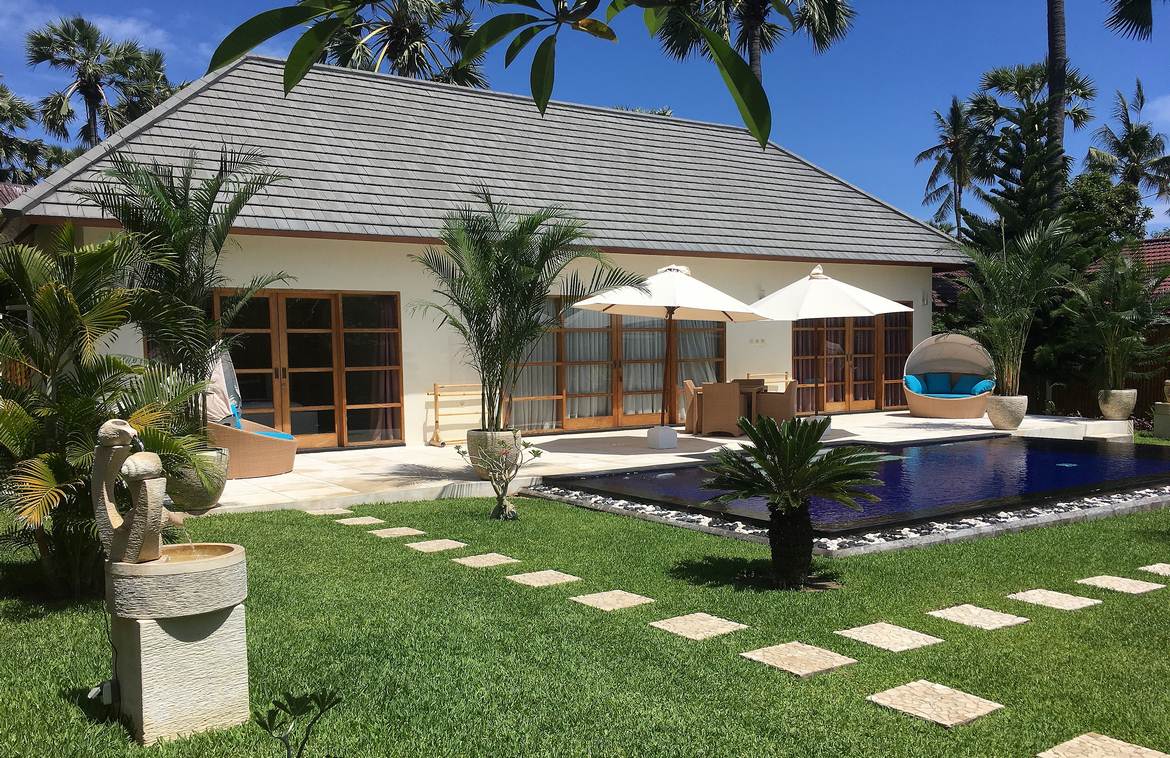 Charming 2-bed villa steps from the beach and diving paradise in North East Coast. Villas in Bali for Sale: Вилла в Bali East North-East Coast, Балиан за 118 тыс. USD. Leasehold. Главное фото