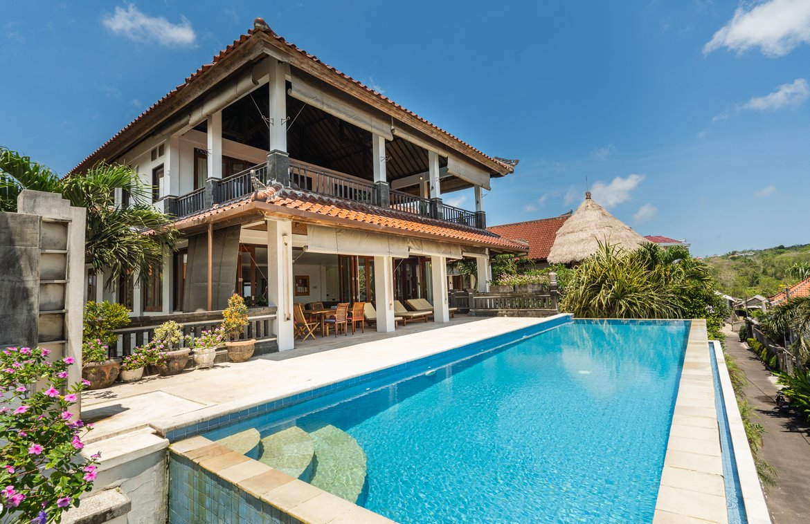 Large family home in a great Bukit location with ocean views. Villas in Bali for Sale: Вилла в Bukit South, Балиан за 652 тыс. USD. Freehold. Главное фото