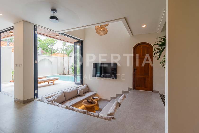 Stunning Modern Family Villa In Umalas. Villas in Bali for Sale: Вилла в Умалас, Балиан за 287 тыс. USD. Leasehold. Главное фото