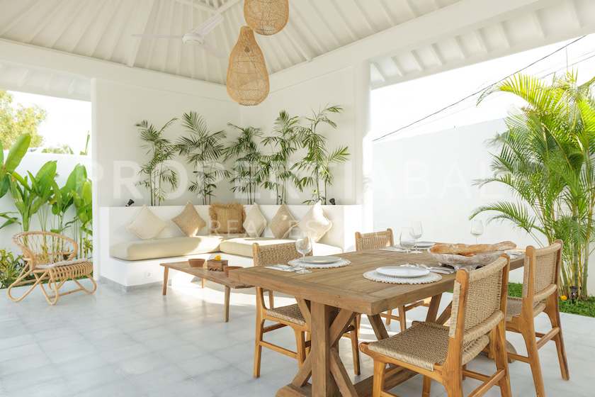 Modern Balinese Style Villa In Bingin. Villas in Bali for Sale: Вилла в Бингин, Балиан за 328 тыс. USD. Leasehold. Главное фото