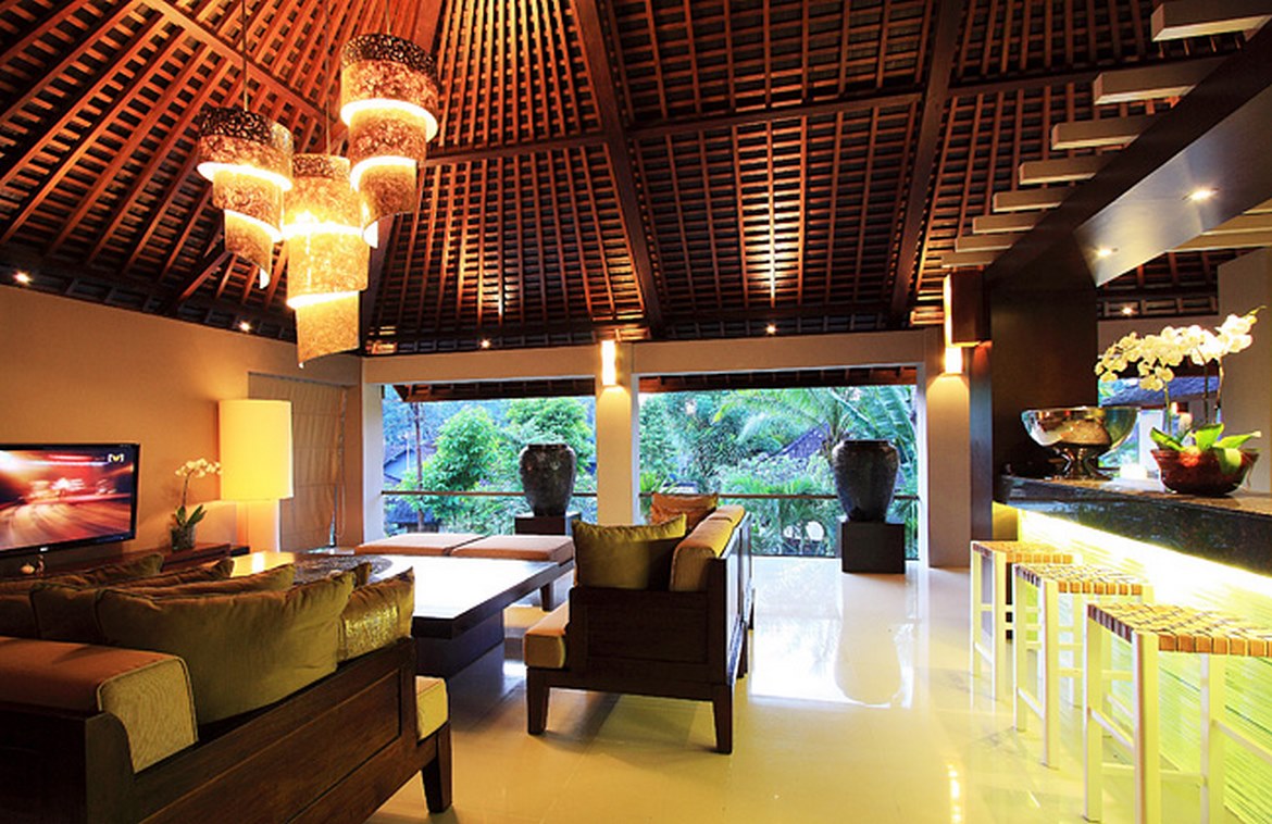 Superb 4 bedrooms villa in Seminyak, under value for lease. Villas in Bali for Sale: Вилла в Семиньяк, Балиан за 1245 тыс. USD. Leasehold. Главное фото