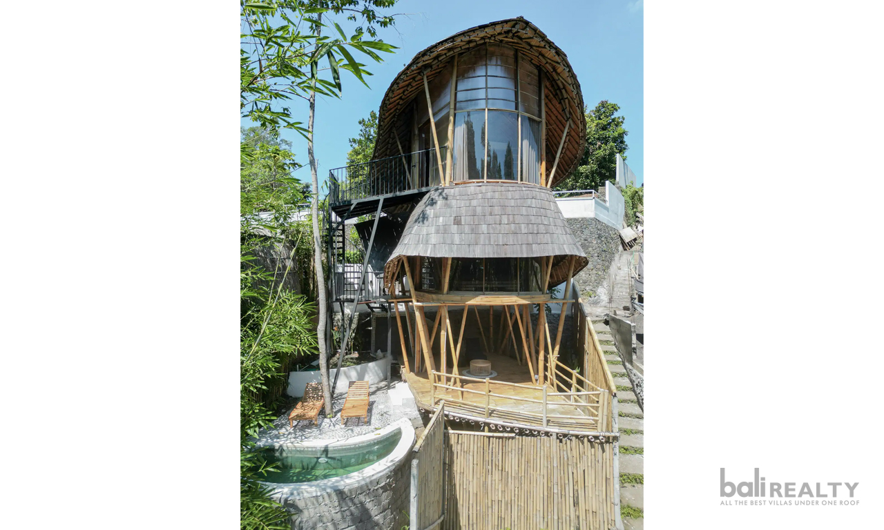 Unique Two-Bedroom Villa with Bamboo Tower Design in Serene Kaba-Kaba, Tabanan. Villas in Bali for Sale: Вилла в Табанан, Балиан за 100 тыс. USD. Leasehold. Главное фото