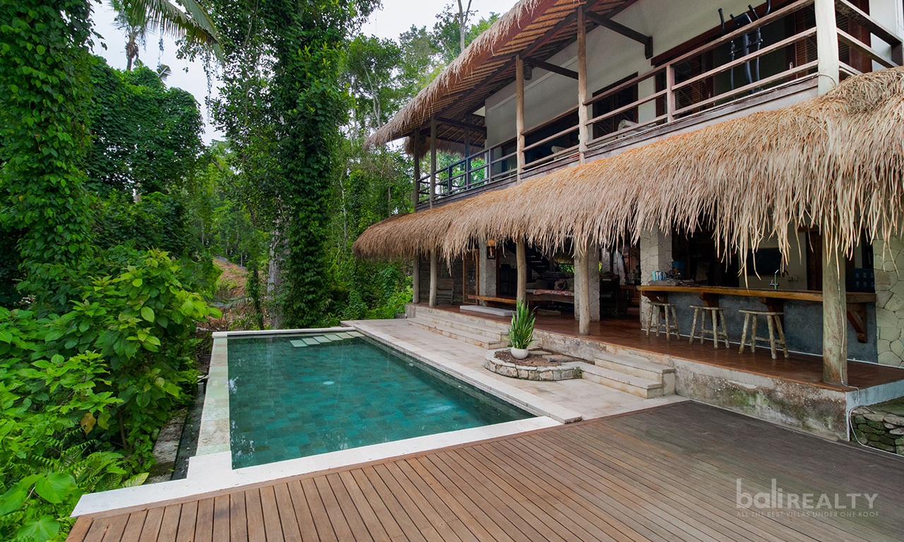 Expansive 27 ARE Freehold Property Investment Opportunity, Minutes from Central Ubud. Villas in Bali for Sale: Вилла в Убуд, Балиан за 874 тыс. USD. Freehold. Главное фото