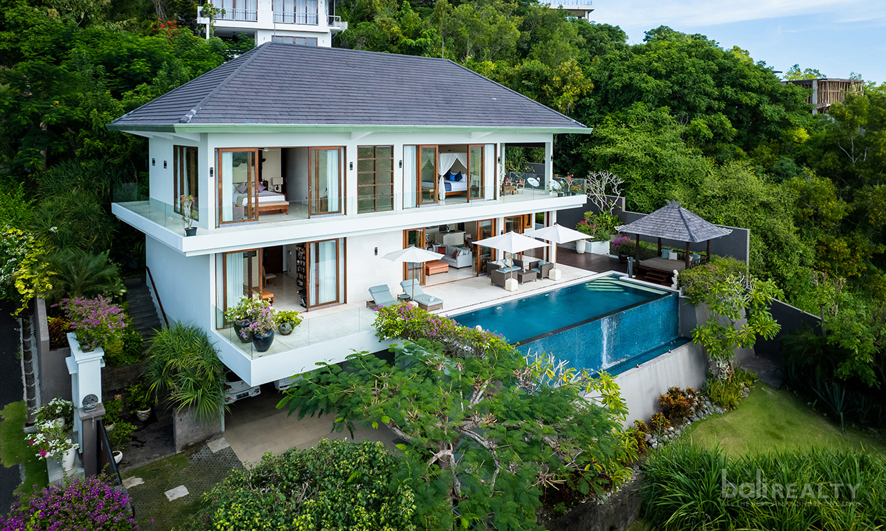 Exceptionally Built 3 Bedroom Freehold Villa with Amazing Panoramic Ocean and Mountain Views. Villas in Bali for Sale: Вилла в Улувату, Балиан за 1334 тыс. USD. Freehold. Главное фото