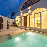 2 KAMAR TIDUR | ULUWATU. Villas in Bali for Sale: Vila di dalam Uluwatu, Bali untuk 360 Ribuan USD. Leasehold. Preview of main photo