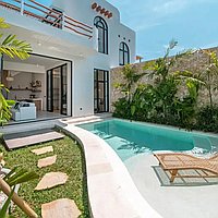2 KAMAR TIDUR | PERERENAN. Villas in Bali for Sale: Villa in Tumbak Bayuh, Bali for 244 Thousands USD. Leasehold. Preview of main photo