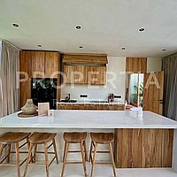 Stunning Modern Tropical Living In Bingin. Villas in Bali for Sale: Вилла в Бингин, Балиан за 340 тыс. USD. Leasehold. Preview of main photo