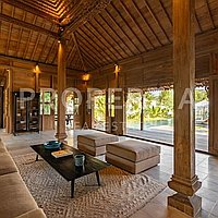 Spacious Tropical Haven In The Heart Of Bingin. Villas in Bali for Sale: Вилла в Бингин, Балиан за 75,5 млн. RUB. Leasehold. Preview of main photo