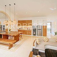 Contemporary Balinese Style Villa In Canggu. Villas in Bali for Sale: Вилла в Чангу, Балиан за 326 тыс. USD. Freehold. Preview of main photo