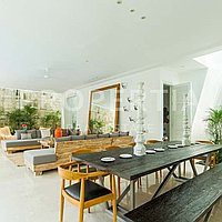 Beautiful Modern Family Villa In Berawa. Villas in Bali for Sale: Вилла в Чангу, Балиан за 919 тыс. USD. Freehold. Preview of main photo