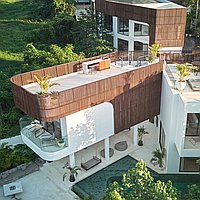 Luxurious villa steps from Lima beach in Pererenan. Villas in Bali for Sale: Вилла в Чангу, Балиан за 1710 тыс. USD. Leasehold. Preview of main photo