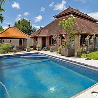 Great Opportunity for Developers or Investors: Freehold Three-Bedroom Balinese Home set on 700sqm of Land. Villas in Bali for Sale: Вилла в Чангу, Балиан за 450 тыс. USD. Freehold. Preview of main photo