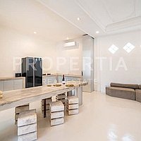 Spacious 4-Bedroom In Prime Berawa. Villas in Bali for Sale: Вилла в Берава (Чангу), Балиан за 328 тыс. USD. Leasehold. Preview of main photo