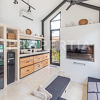 Stunning Modern Villa In Pererenan. Villas in Bali for Sale: Вилла в Чангу, Балиан за 180 тыс. USD. Leasehold. Preview of main photo