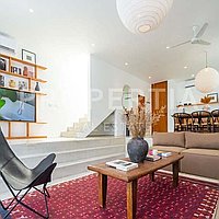 Amazing Modern Villa With Ricefields View In Tumbak Bayuh. Villas in Bali for Sale: Вилла в Tumbak Bayuh, Балиан за 238 тыс. USD. Leasehold. Preview of main photo