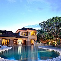 Invest In Your Future – Complete Luxury Villa Complex. Villas in Bali for Sale: Вилла в Семиньяк, Балиан за 2134 тыс. USD. Freehold. Preview of main photo