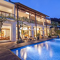 Riverfront estate with breathtaking rice field view in Central Ubud. Villas in Bali for Sale: Вилла в Убуд, Балиан за 741 тыс. USD. Freehold. Preview of main photo