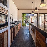 Вилла на продажу