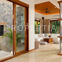 Modern Balinese Style Villa In Ungasan. Villas in Bali for Sale: Вилла в Унгасан, Балиан за 504 тыс. USD. Freehold. Preview of main photo